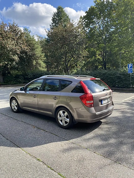 Kia Ceed 6 of 13