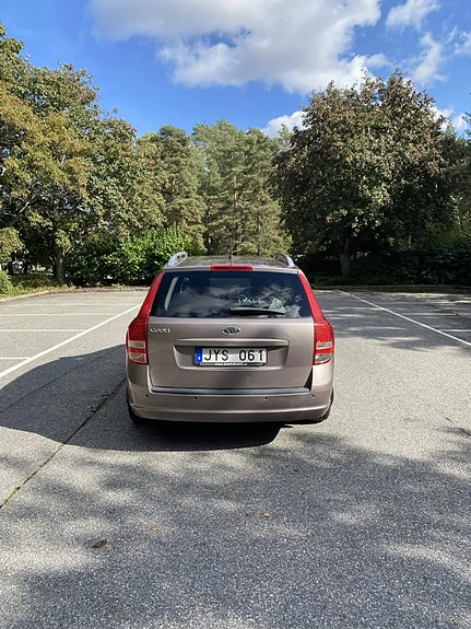 Kia Ceed 5 of 13
