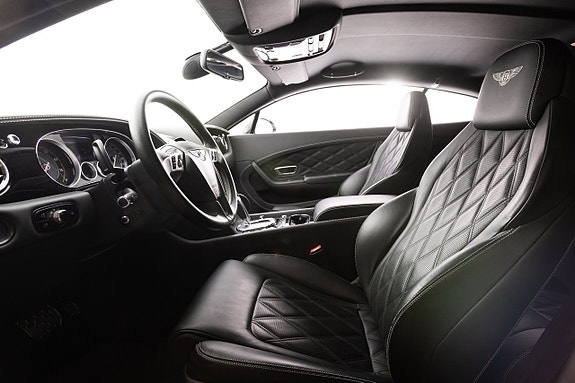 Bentley Continental GT 13 of 30