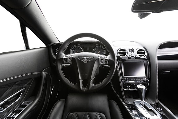 Bentley Continental GT 29 of 30