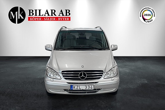 Mercedes-Benz Viano 2 of 12