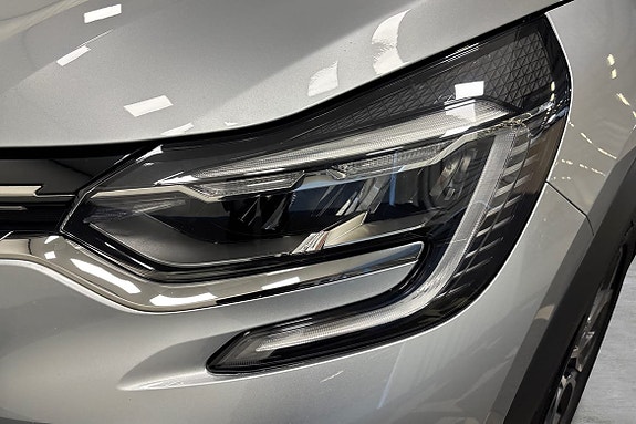 Renault Captur 17 of 18