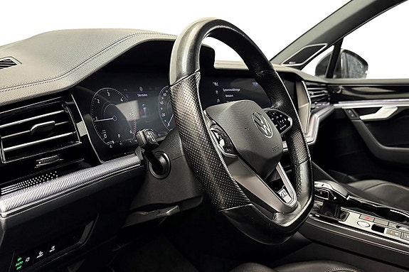 Volkswagen Touareg 11 of 21