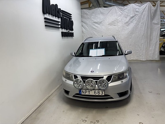 Saab 9-3 2 of 8