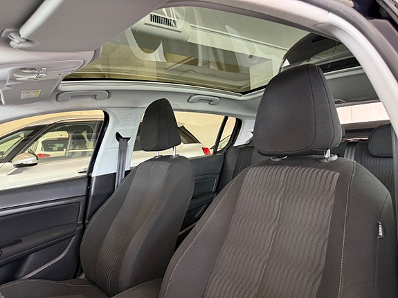 Peugeot 308 16 of 30