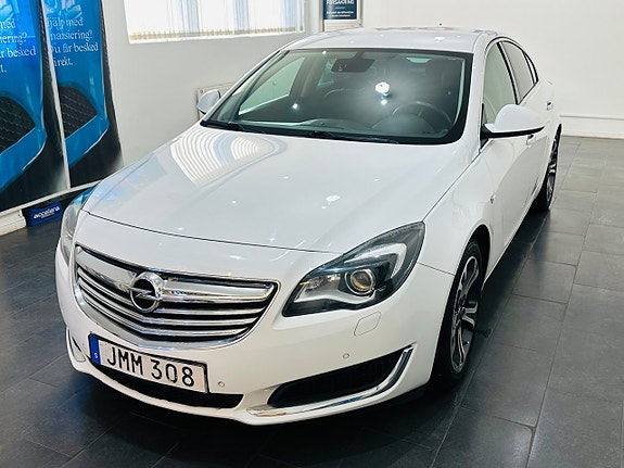 Opel Insignia 4 of 24
