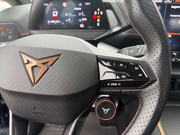 Cupra Born 19 of 21