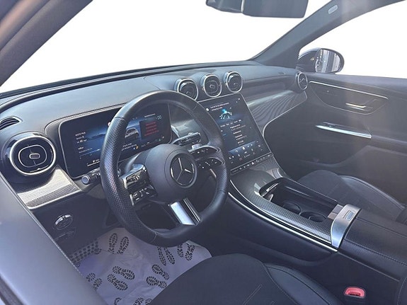 Mercedes-Benz GLC220 d 25 of 27