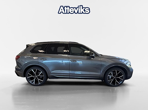 Volkswagen Touareg 2 of 15