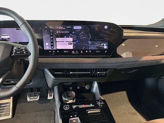 Audi A6 e-tron 11 of 15