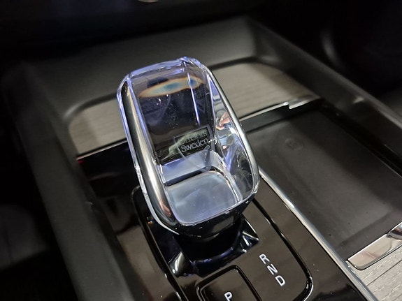 Volvo XC60 13 of 14