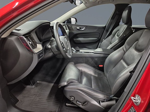 Volvo XC60 6 of 14