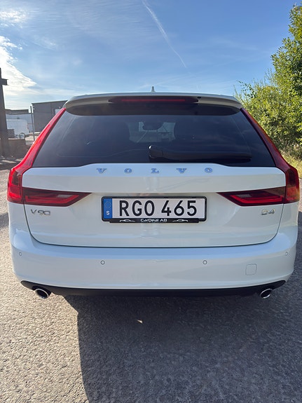 Volvo V90 4 of 8