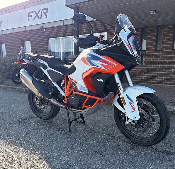 KTM 1290 SUPER ADVENTURE R 2024, Techpack 2 of 6