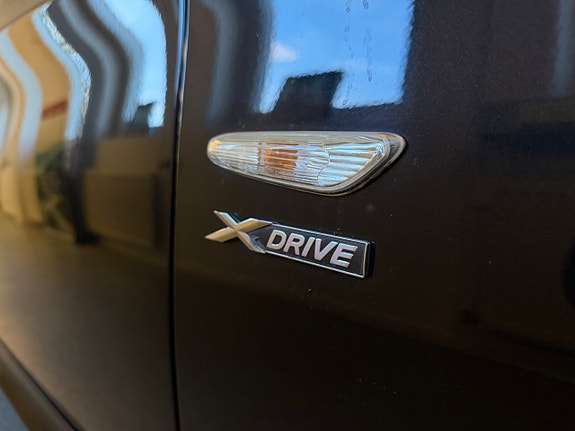 BMW 320d 28 of 30