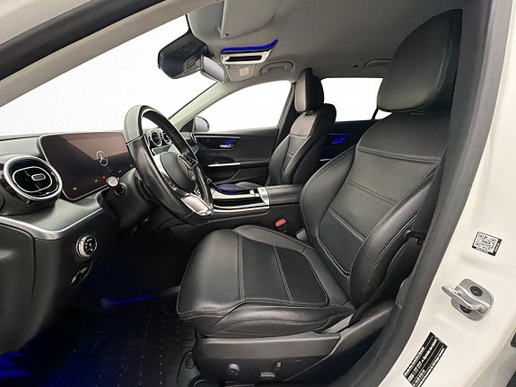 Mercedes-Benz C300 13 of 30
