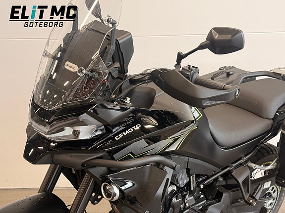 CFMOTO | 800 MT Explore | Välutrustad | Väskor | Farthållare | Quickshifter 17 of 21