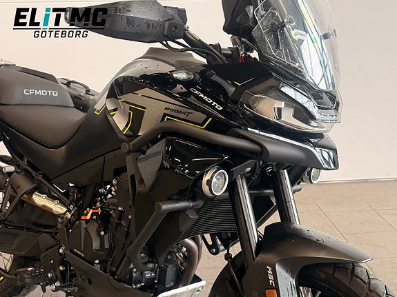 CFMOTO | 800 MT Explore | Välutrustad | Väskor | Farthållare | Quickshifter 2 of 21