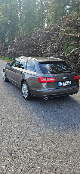 Audi A6 5 of 7