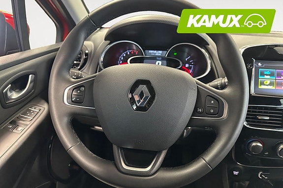 Renault Clio 14 of 26