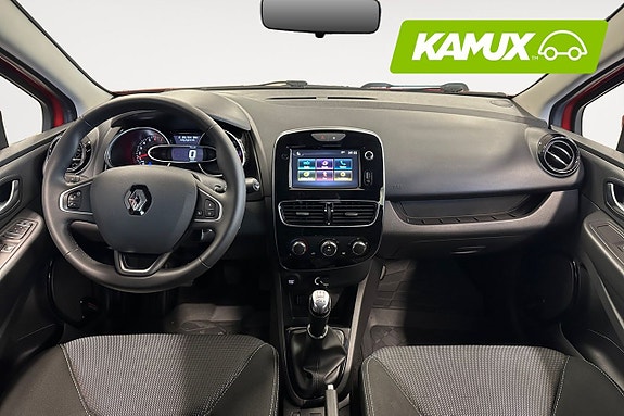 Renault Clio 11 of 26