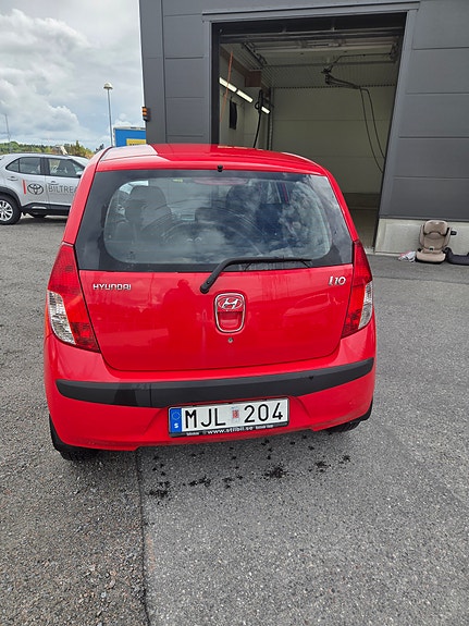 Hyundai i10 3 of 4