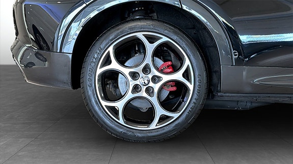Alfa Romeo Tonale 9 of 25