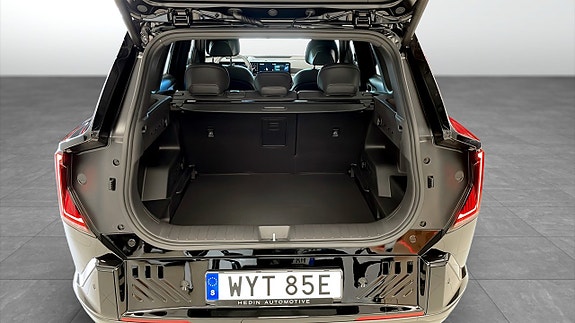 Kia EV5 12 of 12