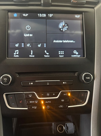 Ford Mondeo 9 of 9