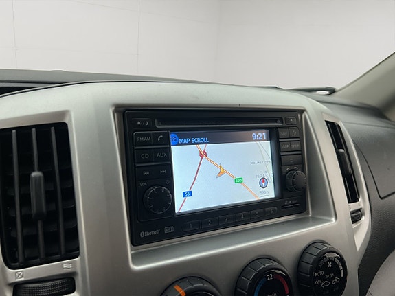 Nissan NV200 20 of 30
