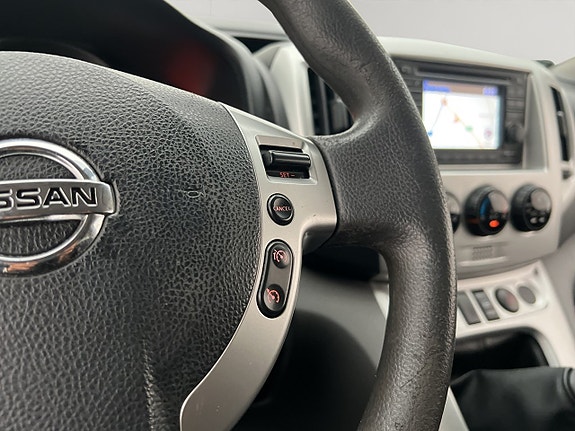 Nissan NV200 17 of 30