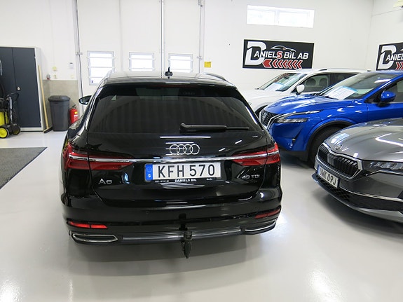 Audi A6 4 of 29
