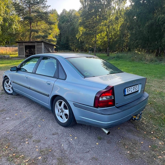 Volvo S80 4 of 12