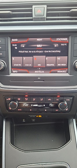 Seat Arona 7 of 8