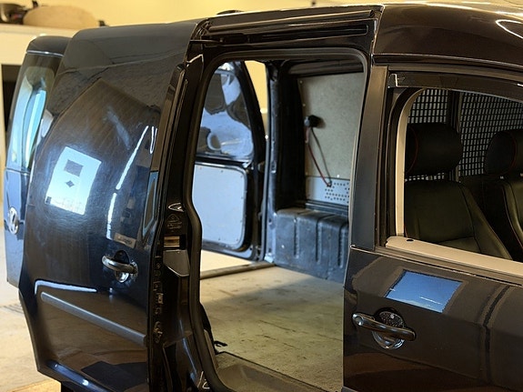 Volkswagen Caddy 11 of 21