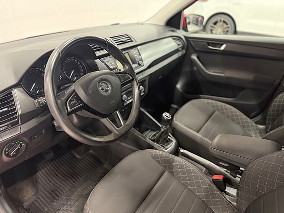 Skoda Fabia 10 of 21