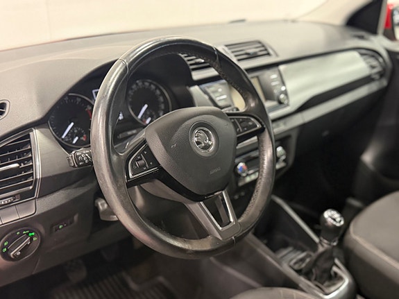 Skoda Fabia 9 of 21