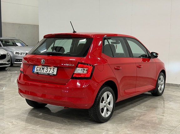 Skoda Fabia 8 of 21