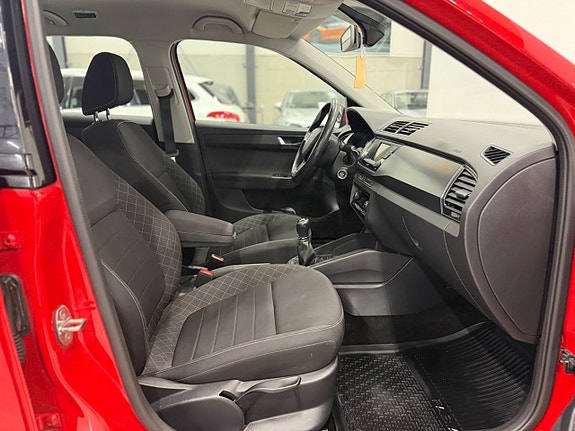 Skoda Fabia 13 of 21