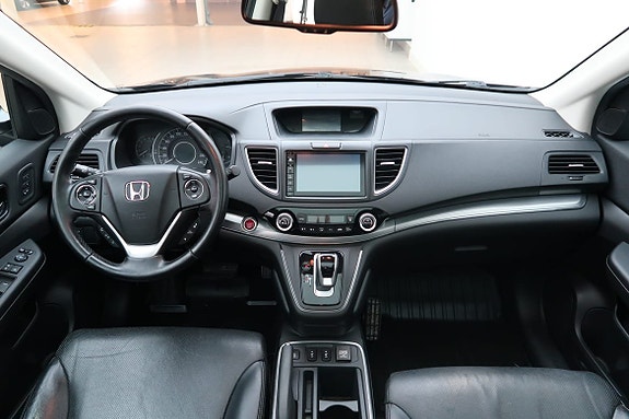 Honda CR-V 7 of 14