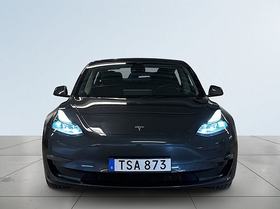 Tesla Model 3 2 of 22