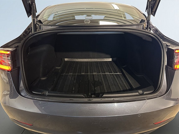 Tesla Model 3 12 of 22
