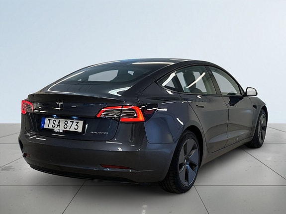 Tesla Model 3 6 of 22