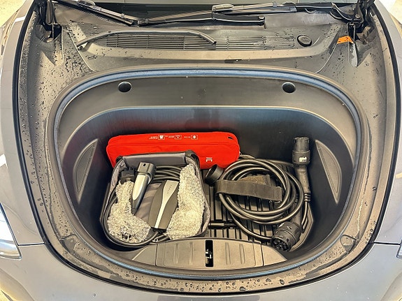 Tesla Model 3 20 of 22