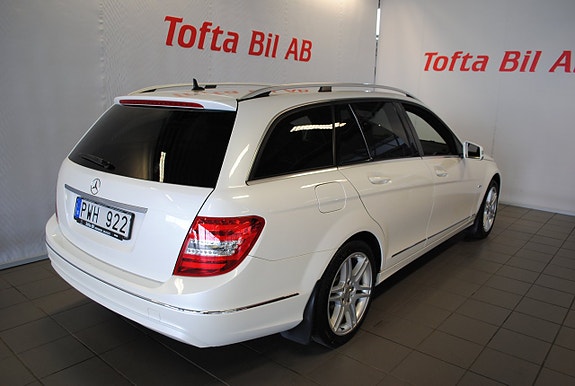 Mercedes-Benz C180 3 of 8