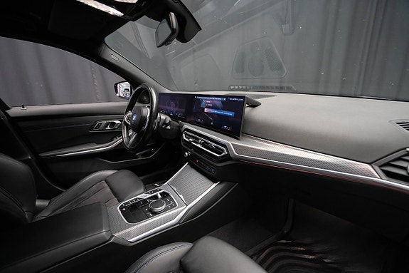 BMW 330e 12 of 25