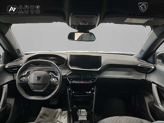 Peugeot 2008 7 of 14