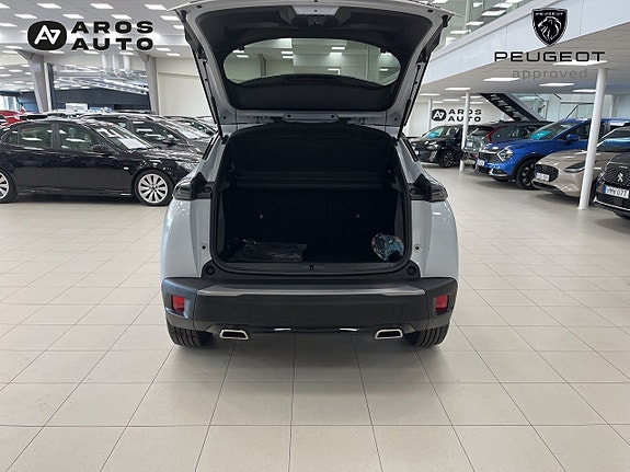 Peugeot 2008 14 of 14