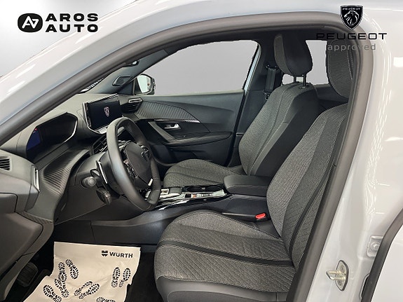 Peugeot 2008 8 of 14