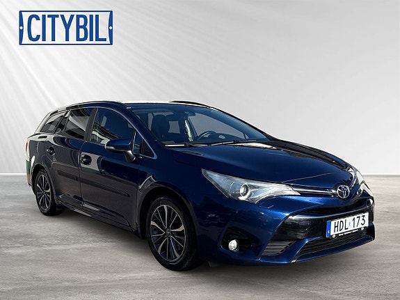 Toyota Avensis 5 of 24